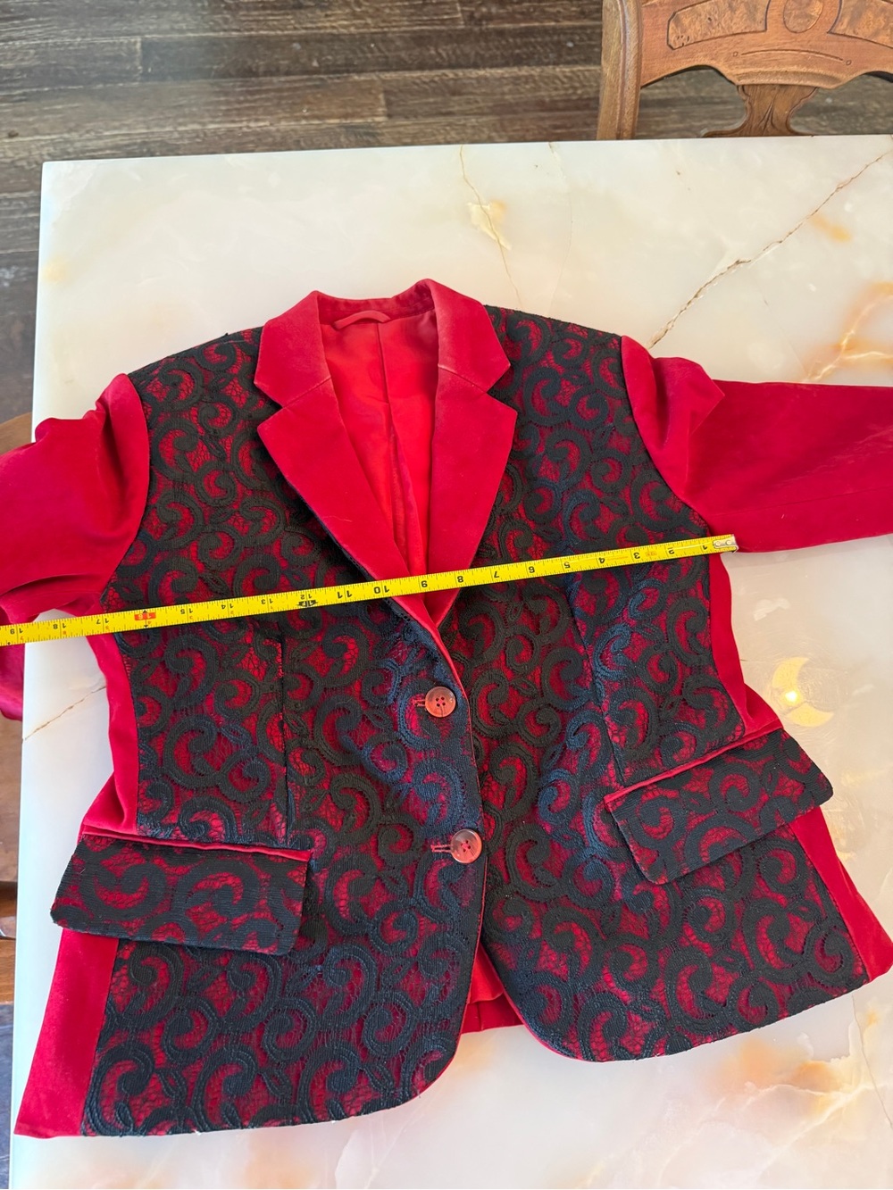 Vintage Red and Black Patterned Women's Blazer - Picture 7 of 10